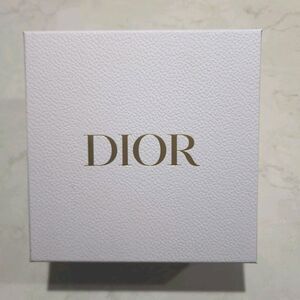Authentic Christian Dior Pebbled Empty Gift Storage Box 8.5”x8.5”x4.5” w/ Tissue